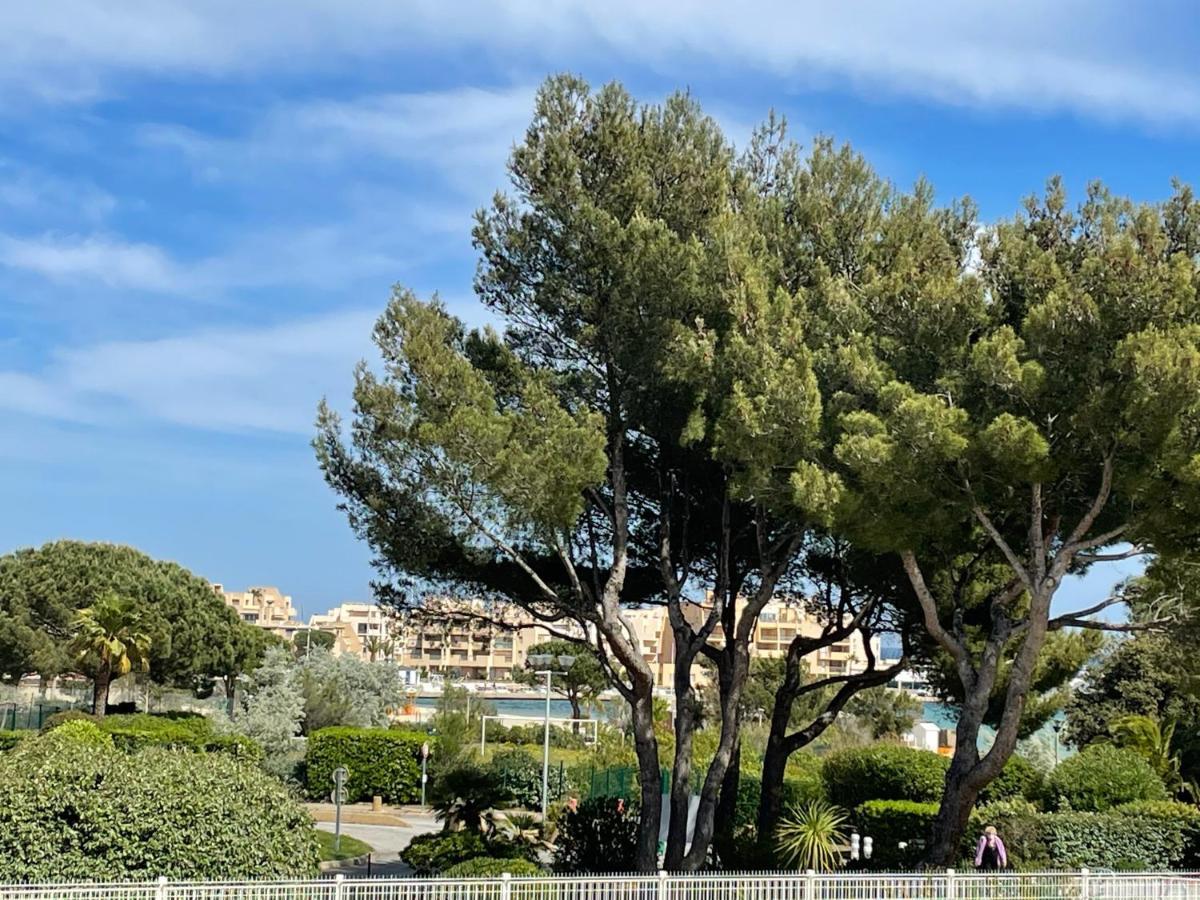 Апартаменти My Little Provence Bormes Les Mimosas Екстер'єр фото